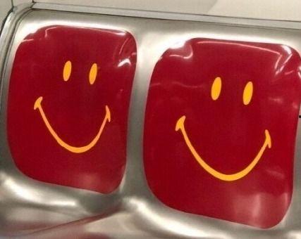 娃吃瓜的文案搞笑,笑料横生，欢乐无限！